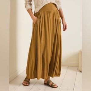 Garnet Hill Favorite Maxi Knit Skirt Sandalwood Brown Pockets Size Medium Petite
